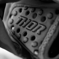 Thor Sentinel LTD Knee Guard -Moto Style Shop 373420 V1