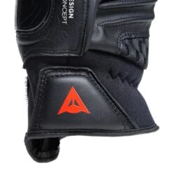 Dainese Carbon 4 Short Leather Gloves 39 Dainese Carbon 4 Short Leather Gloves -Moto Style Shop carbon 4 short gloves 68e2831e f284 4a42 b85d a46fec9ad7cc