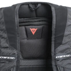 Dainese D-Mach Backpack 16 Dainese D-Mach Backpack -Moto Style Shop d mach backpack fluo bd3fb941 e005 4656 8086 e04a10f5980c