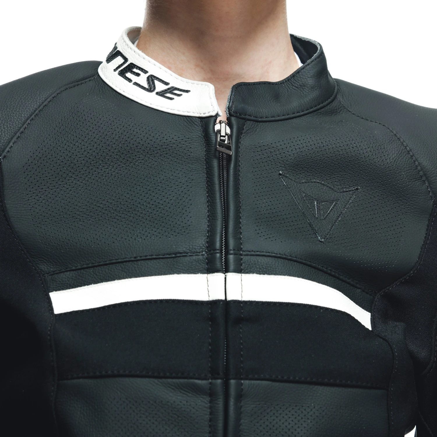 Dainese Rapida Lady Perforated Leather Jacket 13 Dainese Rapida Lady Perforated Leather Jacket - Image 13