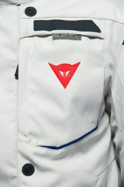 Dainese Splugen 3L D-Dry Jacket 30 Dainese Splugen 3L D-Dry Jacket -Moto Style Shop splugen 3l d dry d84e52d9 d1bb 43e9 a379 0aa9a7d9eaa7